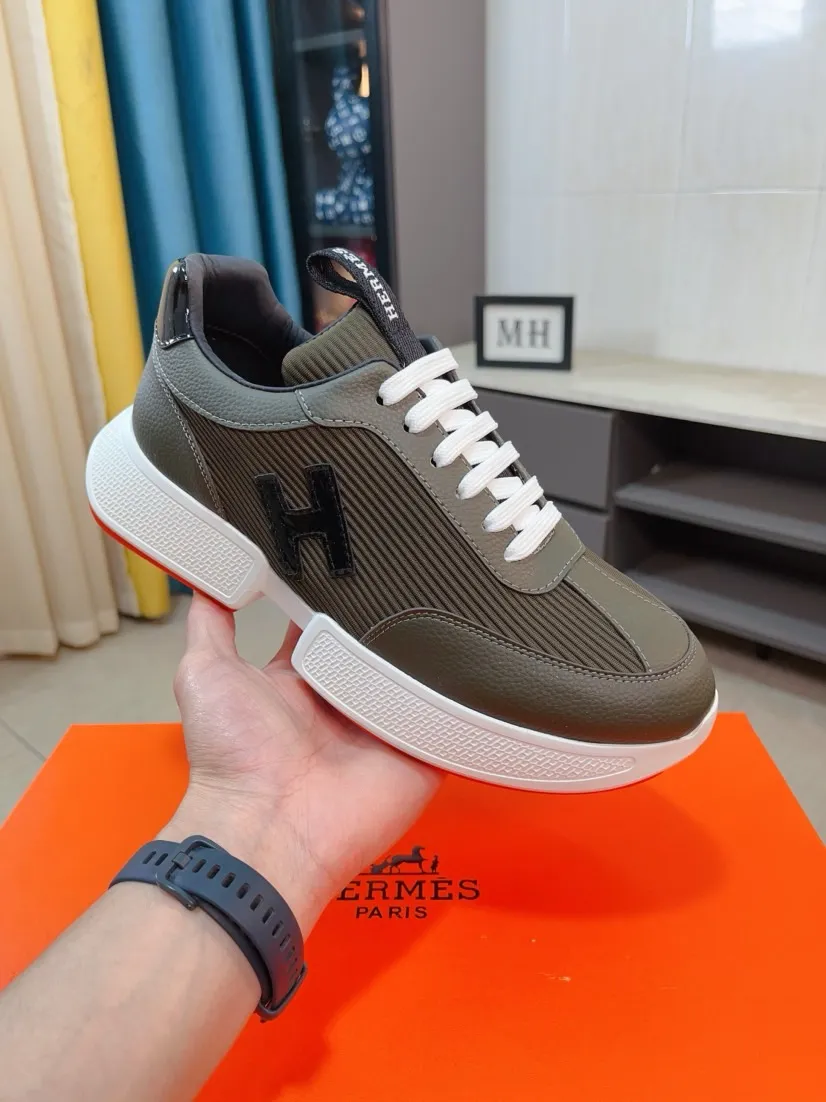 Men's shoes 💰460🌸🌸【HERMES】Hermès high-end quality original shoe upper: 🔝tumbled calfskin, suede calfskin, shoe body sewn H totem, outsole: ultra-light TPU foam·rubber; two-color molded outsole, ultra-high quality control·fine workmanship: highlighting (high-end·luxury·grade) 38-44 (45 can be customized)